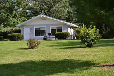 Image de 2 Units | Stay at Pine Lakes | Walk to Lake, Waterpark & Scenic Views