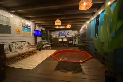 Image de Walkable East Austin Home with Hot Tub