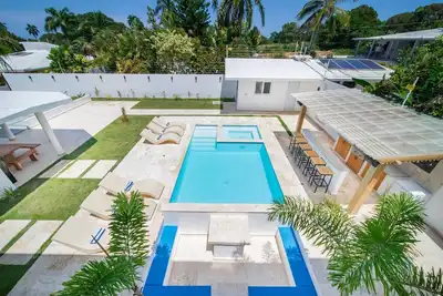 Image de Escapade de 14 chambres à 2 minutes de l'action de Sosua !