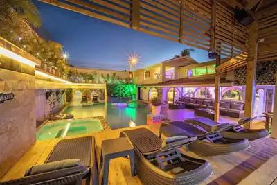 Image de Villa de luxe de 6 chambres à coucher à Sosua, en bord de mer, le bonheur vous attend
