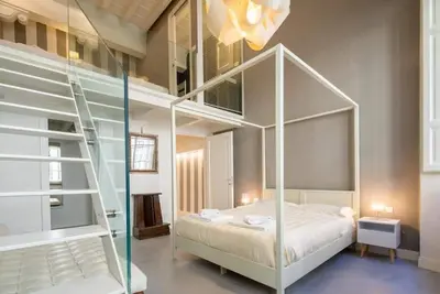 Experience Timeless Elegance at Florence Duplex Deluxe, up to 10!