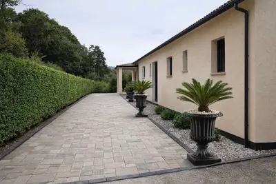 « Maison Ninina »