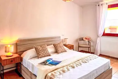Image de Confortable appartement pour 4 personnes avec climatisation, Wifi, Tv, terrasse et vue panoramique