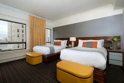 Image de Premium 2 Double | Hotel Lucia | Downtown Art Hotel, Walkable Eats | 2 Units