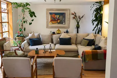 Image de Beautiful house in the heart of Coyoacan, 3br, private garden and terrace