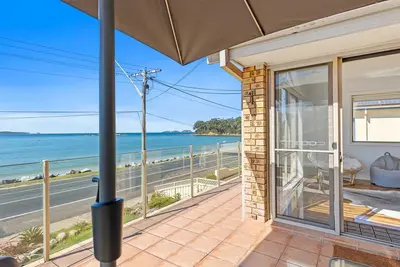 Image de Beachfront at Batehaven