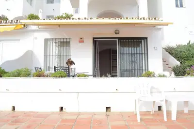 Image de Sea from Studio la Cala de Mijas, with swimming pools, tennis court and parking.