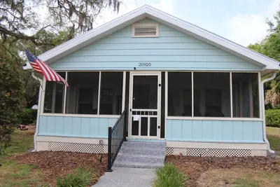 Image de Charming Cottage between 2 rivers in historic Dunnellon Fl.