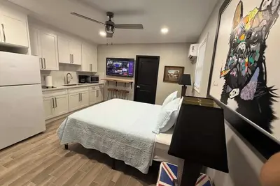 The Lsu Guest House - On Campus!