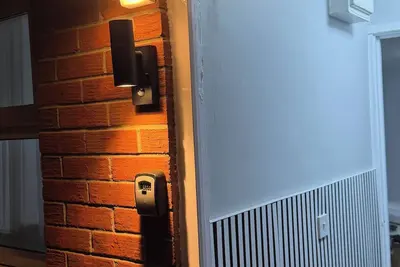 Image de Chambre d'hôtes moderne à 5 minutes à pied du stade Anfeild