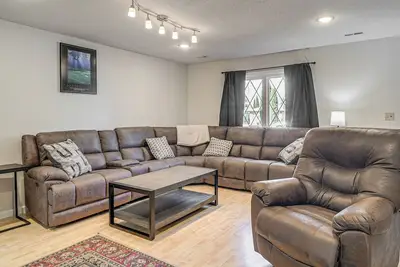 Image de Explore Lincoln! Pet-Friendly Retreat w/ Patio