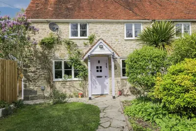 Image de Lavender Cottage, pet friendly, with open fire in Bourton, Dorset