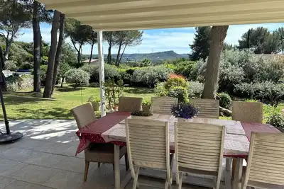 Image de Aix en Provence, proche, belle bastide 200 m2 avec studio indépendant et piscine