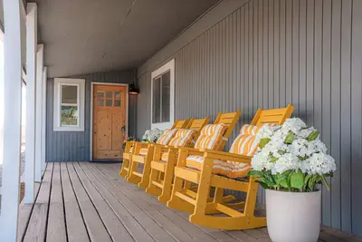Image de Stunning Home w King Beds, Volleyball Mountain Views, Private Retreat, Hot tub