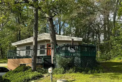 Image de Cozy 2-bedroom house in beautiful Monticello with a gorgeous lake view