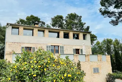 Perfect Getaway in Mallorca: Cozy Villa with Panoramic Views