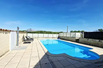 Image de Gîte confortable 6-8 personnes et piscine chauffée