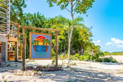 Image de Cozy Secret Beach Getaway 3 Novel Casitas w/ Pool