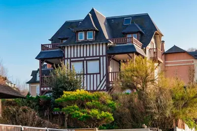 Image de la villa avezard