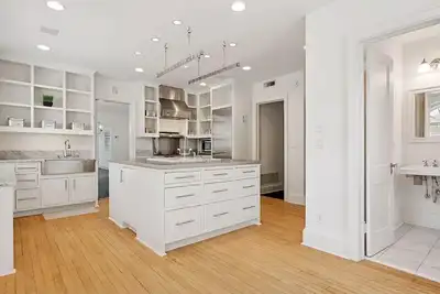 Image de Spacious 3-bedroom condo in gorgeous Minneapolis near Walker art center