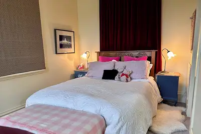 Image de Historical Laurel Bank House, quiet, peaceful & close to Queenstown/Arrowtown.