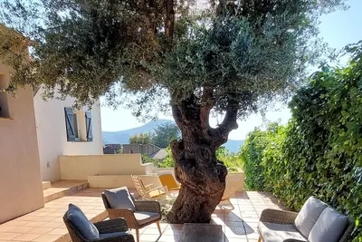 Image de maison familiale à proximité des plus beaux villages de corse et 10min de la mer