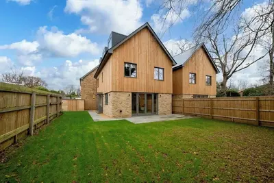 Image de Modern 5br Family Escape Between Forest & Coast