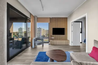 Image de Bemowo Apt – A/C, Balcony, Parking – by Rentujemy