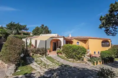 Image de Bel appartement pour 5 personnes avec Wifi, climatisation, Tv, patio et animaux admis