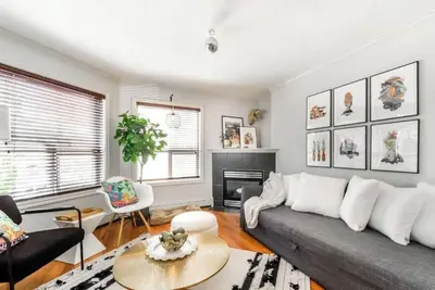 Image de Luxury Duo Suites - King Bed - Ac - Patio - UGPark