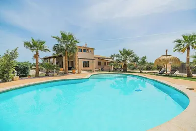 Image de Finca avec grande piscine sur un terrain de 5 000 m² à Majorque
