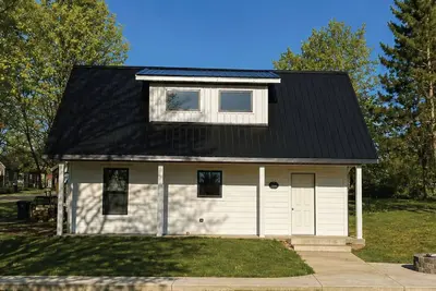 Image de 3 Bedroom house close to Olde Mill Venue and state land