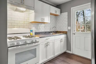 Image de The Swish & Stay I Cozy 2br I 15m to Rrg I Wi-Fi