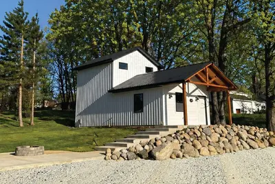Image de 2 bedroom house in Marion close to Olde Mill Venue and state land