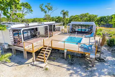 Image de Cozy Secret Beach Getaway w/ Pool - Lizard Casita