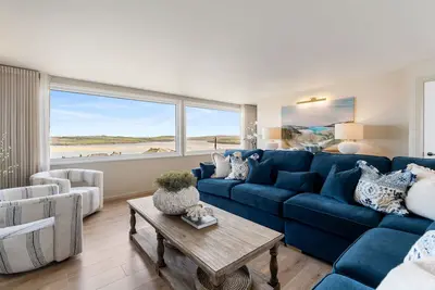 Image de New for 2026  Rosemerryn, Holiday Home Padstow with breathtaking estuary views