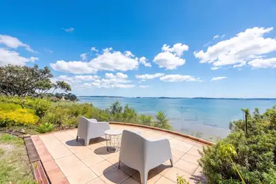 Image de Seaview 3-Bedroom Home in Bucklands Beach