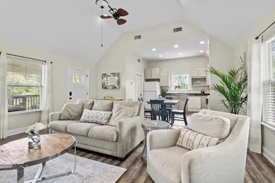 Image de Lovely 1-bedroom house in charming Old Mandeville close to the lakefront!