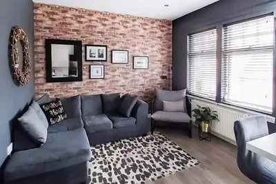 Image de Apartment - Sleeps 4 - Historic Town