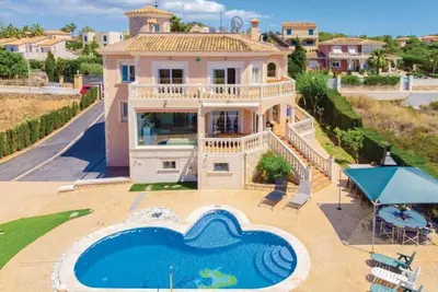 Image de Villa « Can Martinez » avec piscine privée, Wi-Fi et climatisation