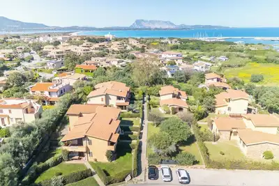 Image de Agréable appartement pour 5 personnes avec climatisation, Wifi, Tv, terrasse et animaux admis