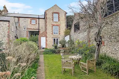 Image de Gainsford - Arundel -  a cottage that sleeps 4 guests  in 2 bedrooms