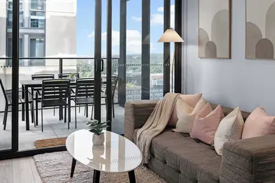 Image de City Cbd Rundle mall Family Retreat with view free park