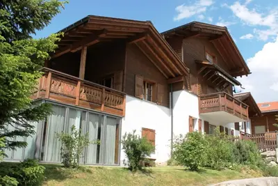Image de Casa Genziana Castelein, (Camischolas/Sedrun). by Interhome