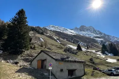 Image de Chalet Le Basset - Family Chalet in the Swiss Alps by Interhome