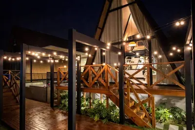 Image de Cabana com Piscina Aquecida e Spa