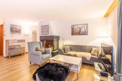 Image de Casa Radiras, (Laax Dorf). 4. 5 Zimmerwohnung, 85m2 für max. 6 Personen by Interhome