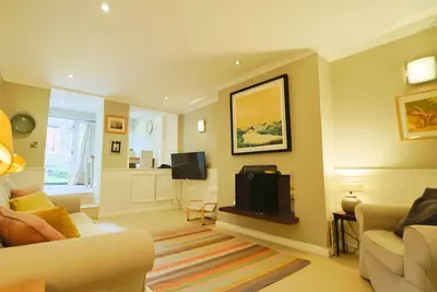 Image de Elliston two bedroom garden flat