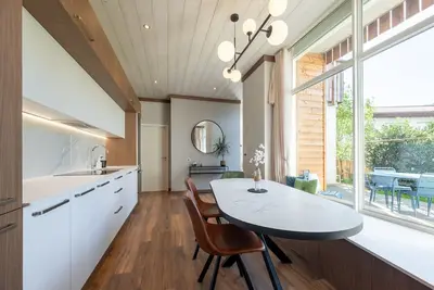Image de Loft atypique, avec terrasse vue montagnes, 2 chambres, sauna, garage - Lits faits et ménage inclus