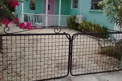 Image de Cozy 1-bedroom apartment in brilliant Bridgetown with Ac
